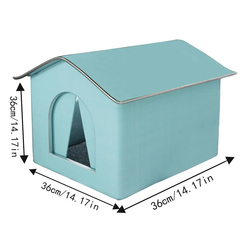 Outdoor Cat House for Winter