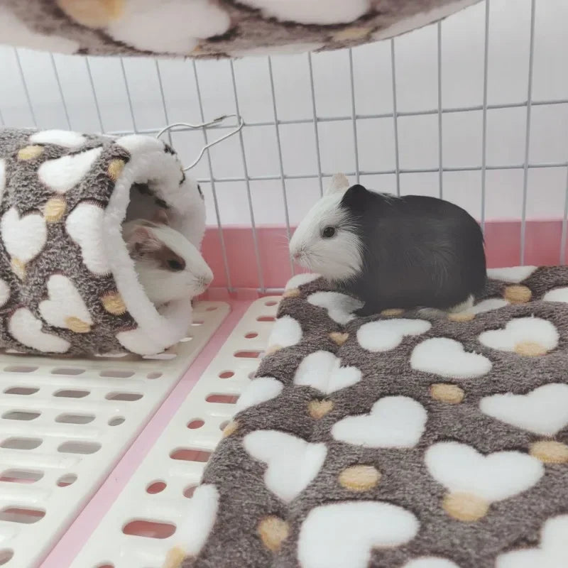 Pet channel hamster nest