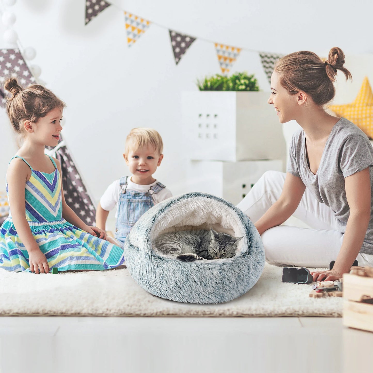 Pet Lovely Nest Soft Comfortable Bed