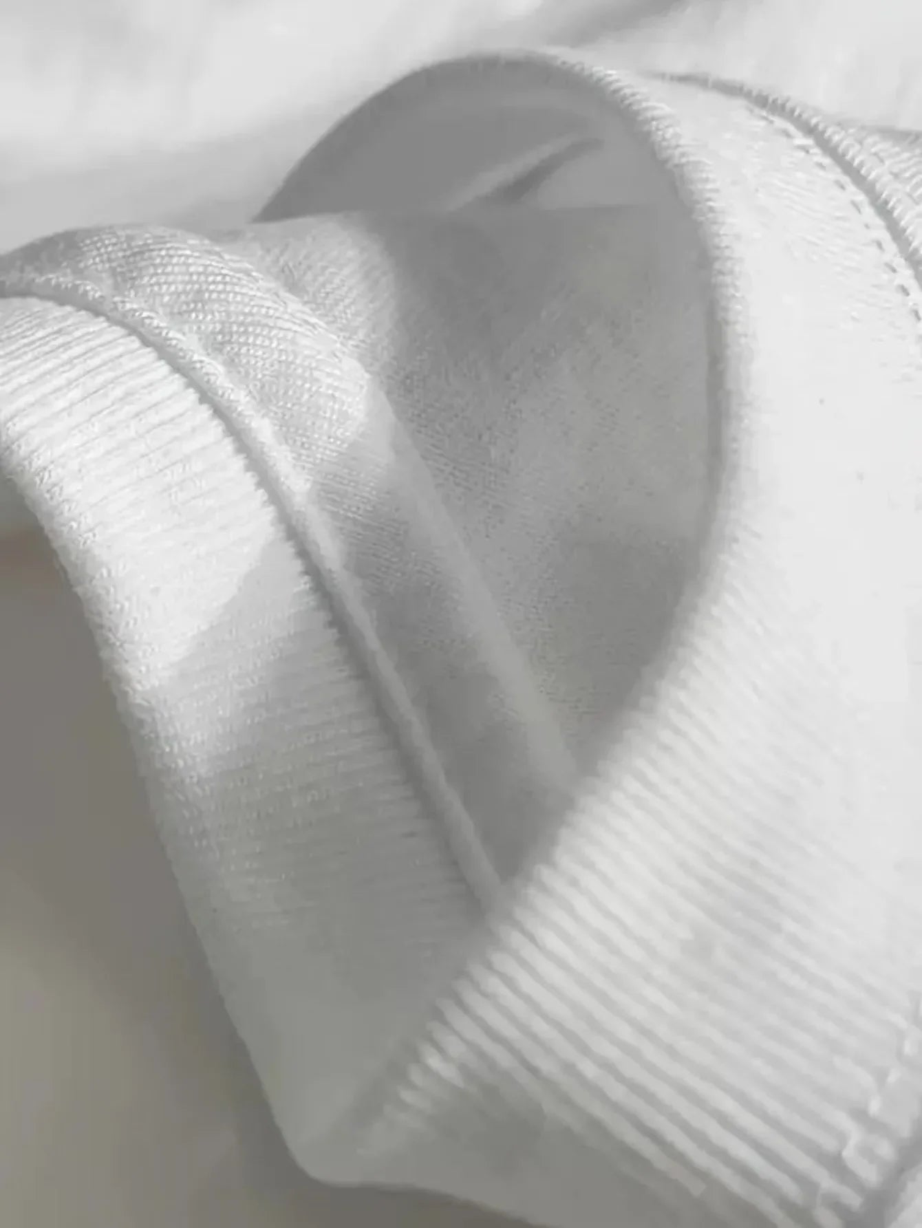 Loose Crew Neck White T-shirt