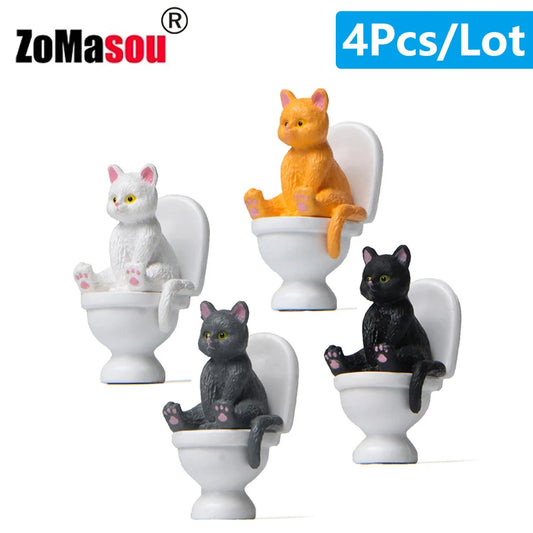Cat Sit on Figurines Toilet Cat Ornament