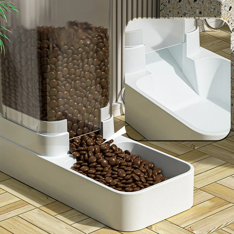 Dog or Cat Feeder