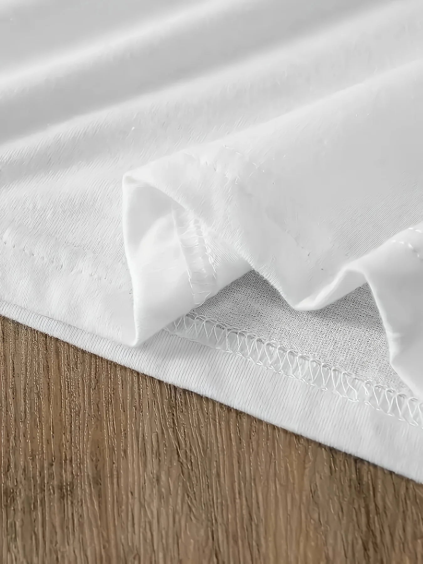 Women'S Casual Crew Neck T-Shirt with Cartoon Cat Graphic Print